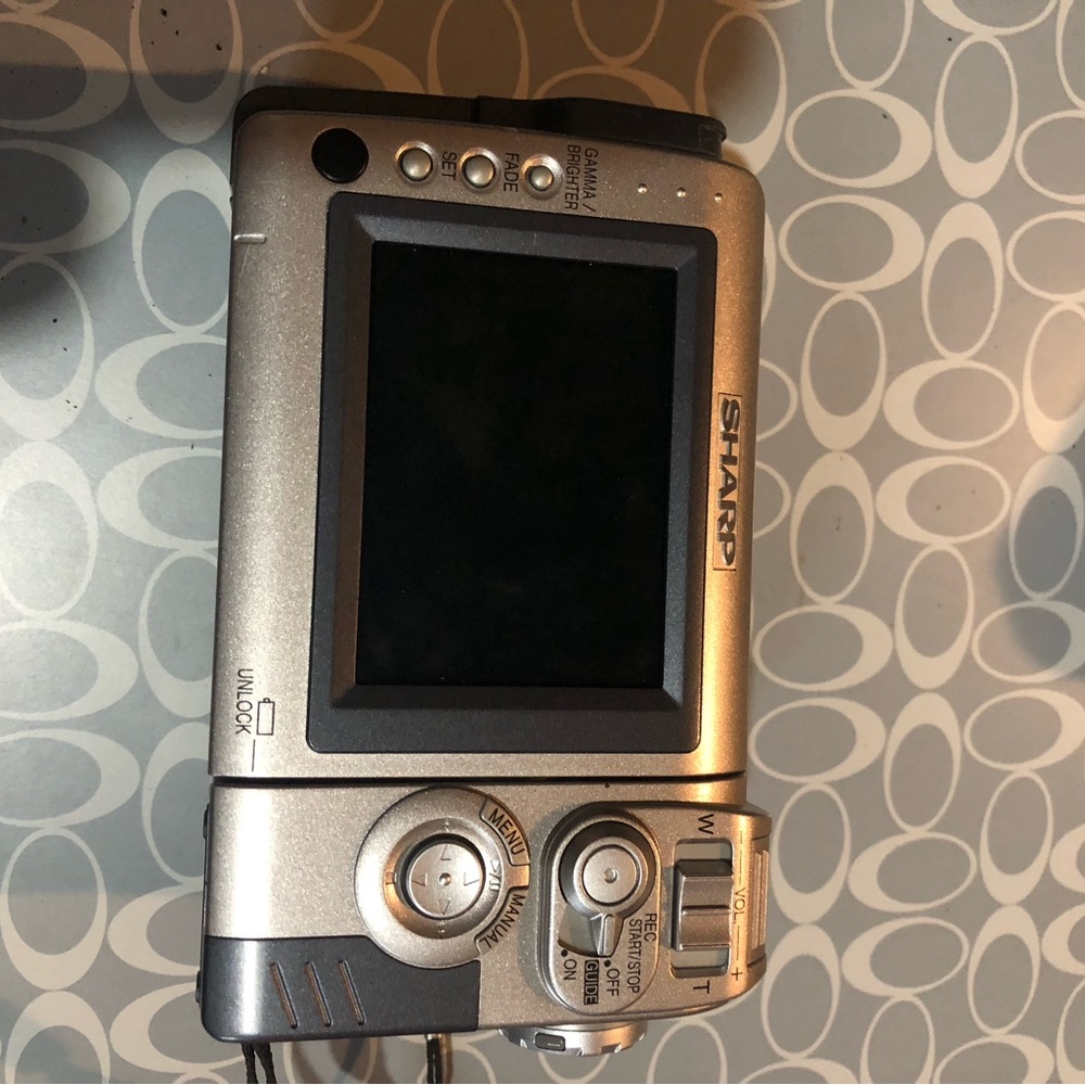 video camera. sharp VL-NZ50 - Picture 3 of 4